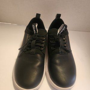 Clove Limited Edition 2022 Black Holographic Nursing Shoes Sneakers Womens 6.5